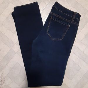 Victoria’s Secret Mid Rise Pencil Jeans Slim Straight leg : size 2